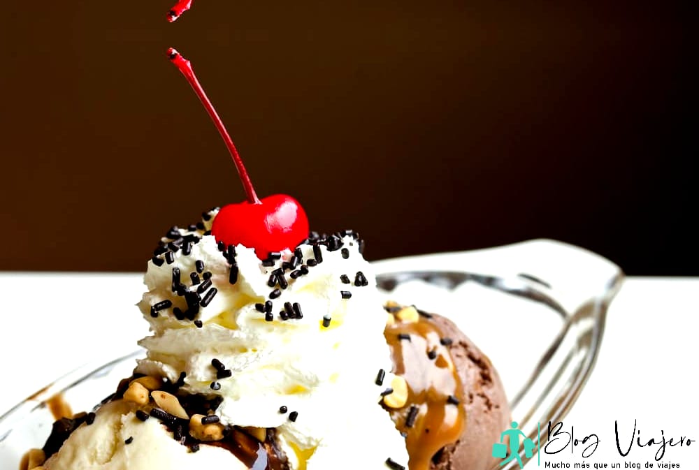 comer un helado comer un helado