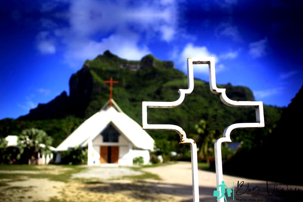 Qué hacer en Bora Bora Paroisse Iglesia Saint Pierre-Celestin (Vaitape) Qué hacer en Bora Bora Paroisse Iglesia Saint Pierre-Celestin (Vaitape)