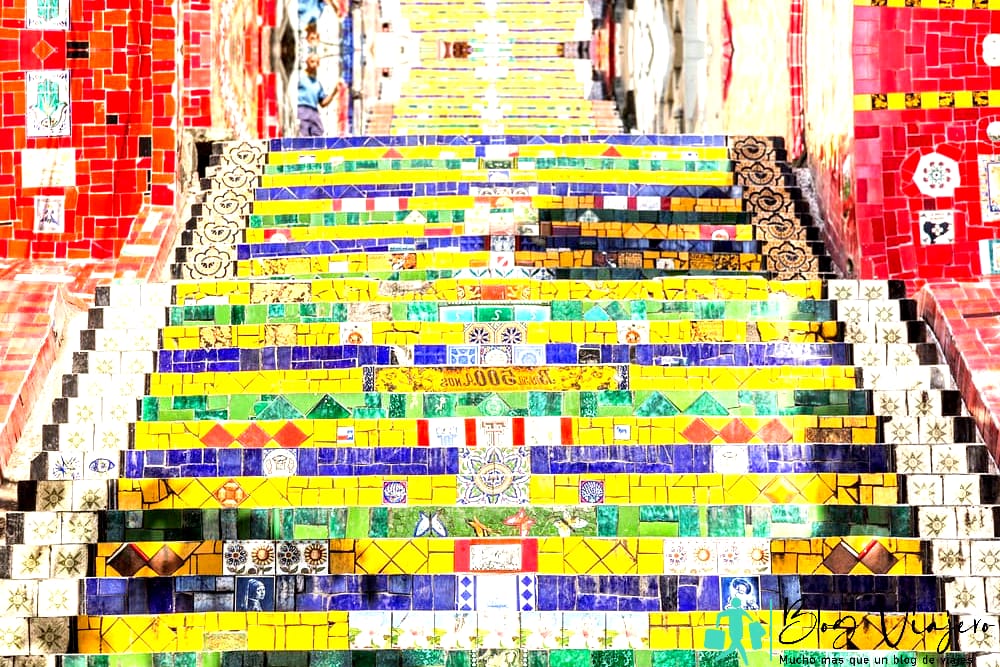 Qué hacer en Río de Janeiro Sube las coloridas Escaleras Lapa Qué hacer en Río de Janeiro Sube las coloridas Escaleras Lapa