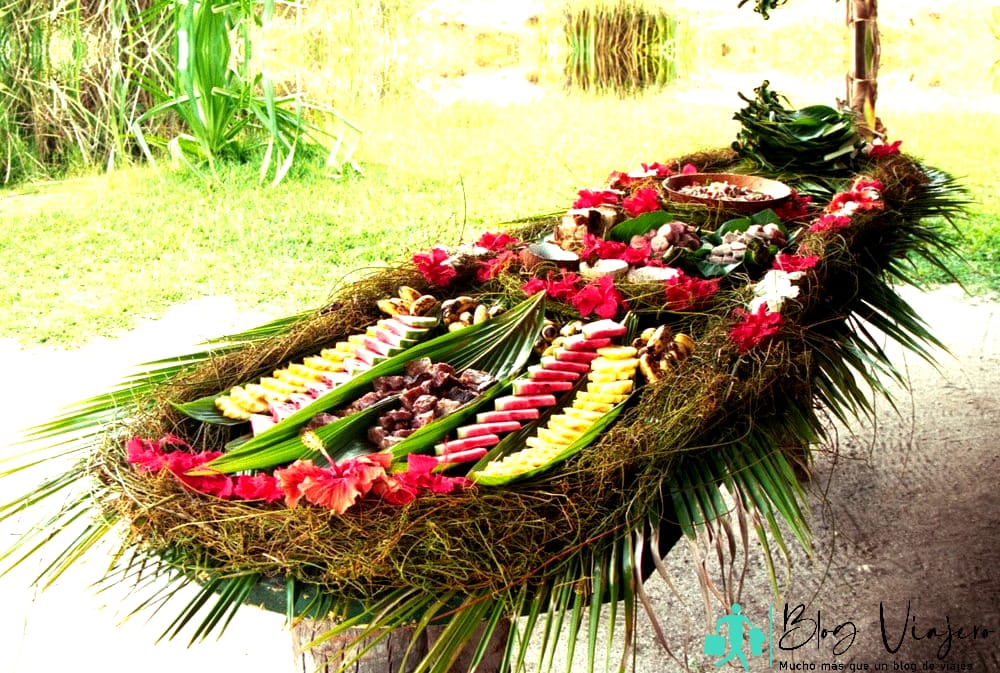 Bora Bora en un presupuesto Paquete todo incluido con comidas Bora Bora en un presupuesto Paquete todo incluido con comidas