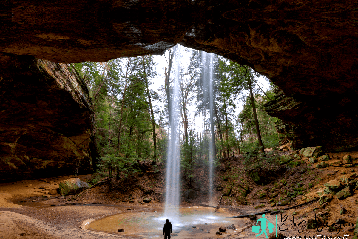 Ash Cave Waterfall Trail: Ohio Hiking Trail