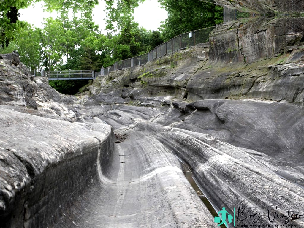 Surcos glaciares en la isla de Kelleys