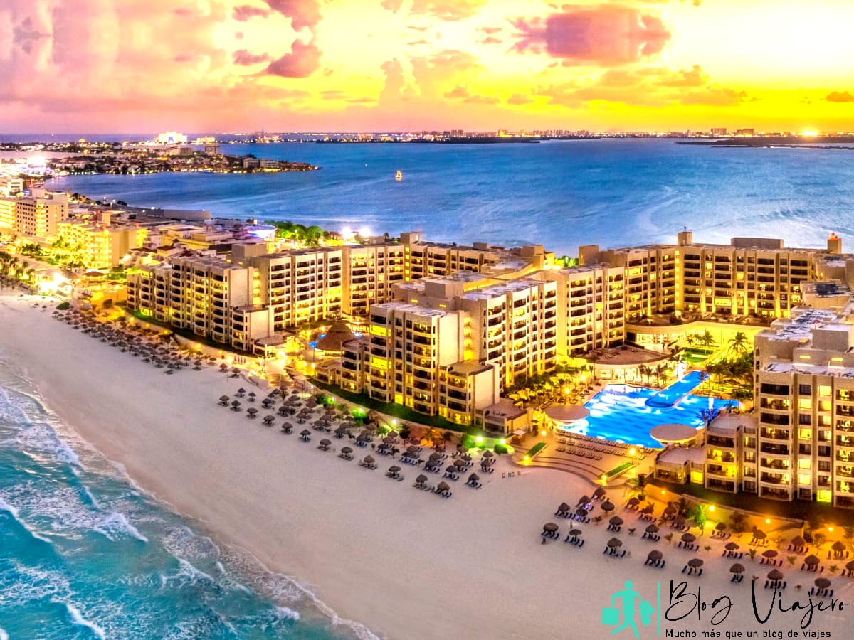 Vista general de las mejores playas de Cancún