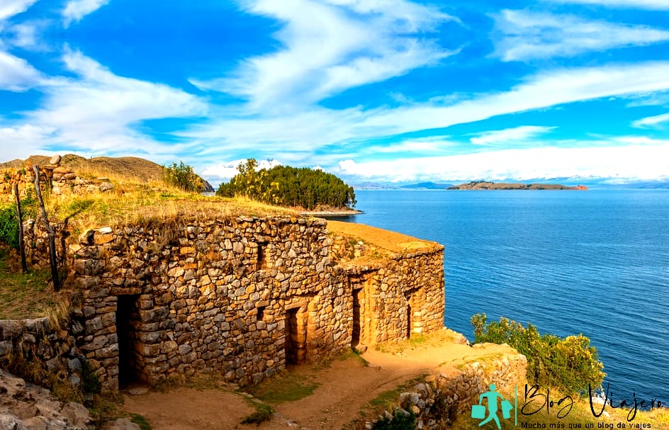 The Inca ruins of Chincana Isla del Sol, view of Titicaca Lake, Bolivia. Islands North of South America